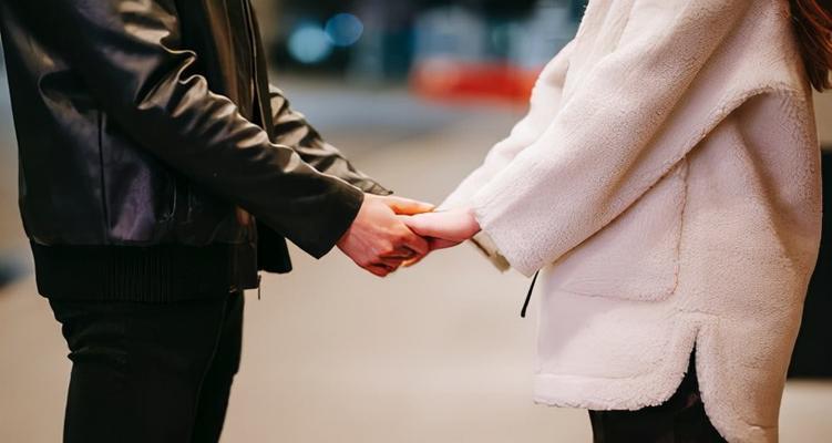 如何挽留失去的爱情（以跟对象分手了怎么挽留）  第2张