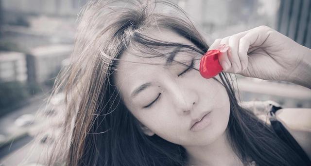 如何抓住男友的心（让他死心塌地爱你）  第1张