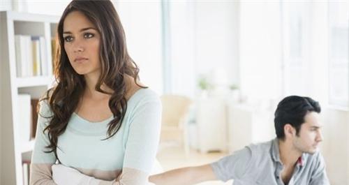 如何有效挽回婚外情中的男人（掌握时间和技巧）  第1张
