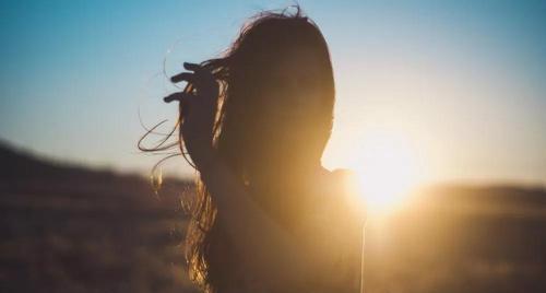男人结束感情的迹象（如何察觉、预防和应对）  第2张