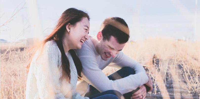 男人真心想你，才会在这些时候联系你（揭秘男人内心）  第1张