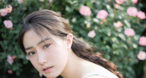 如何用正确的方式挽回女友（分手后如何让女友重新回到你的怀抱）  第1张