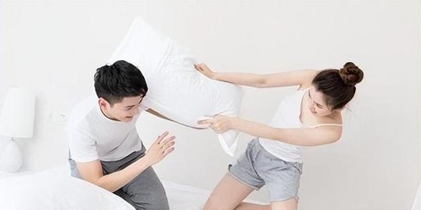 男人出轨被老婆发现后的补救之道（如何重新挽回婚姻的信任）  第1张