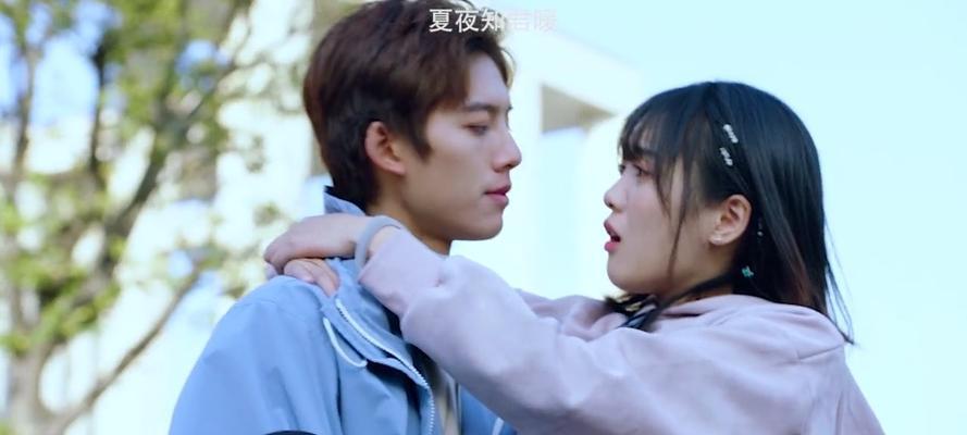 男友霸道占有欲强，你需要警惕的10个表现（了解男友真正的面貌）  第1张