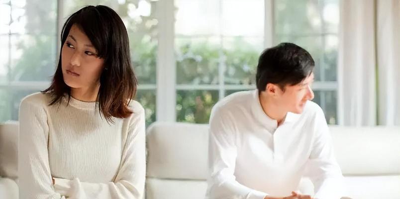 老公发现妻子出轨，如何处理（如何面对婚姻中的背叛）  第1张
