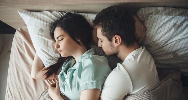 如何挽回婚外情中的爱情（寻找信任）  第3张
