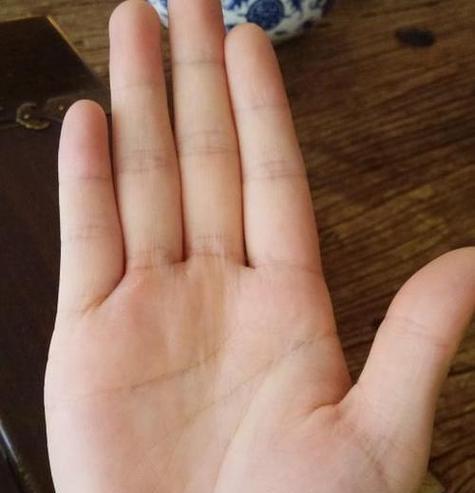 从手相看婚姻不顺，你需要了解的几种情况（手相解读婚姻不顺的原因及应对方法）  第2张