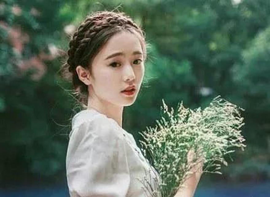 初恋分手后如何挽回爱情（从自我反省到行动计划）  第1张