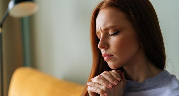 婚姻破裂，挽回还是放弃（探讨濒临破裂的婚姻是否值得挽救）  第2张