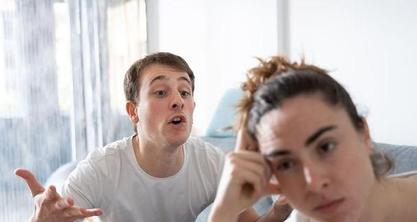 毕业季男生挽回前任的最后机会是什么？如何有效挽回？  第3张