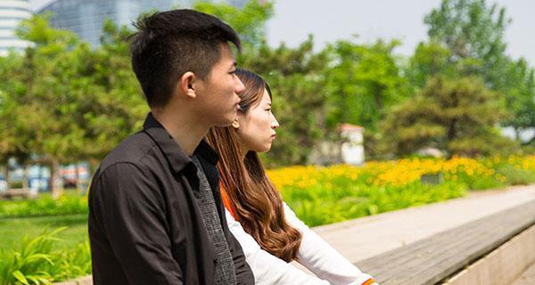 分手后如何挽回女孩的心？说了狠话还有机会吗？  第1张