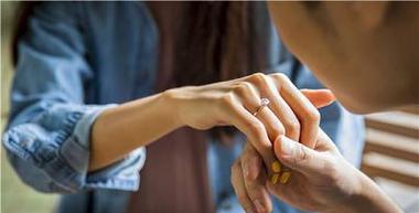 跟老公离婚后想要挽回感情应该怎么做？  第1张