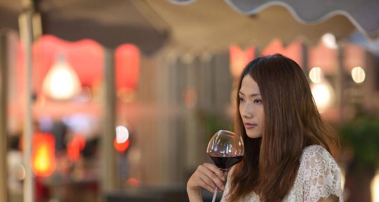 结婚后出现出轨念头怎么办？如何处理婚姻中的诱惑？  第1张