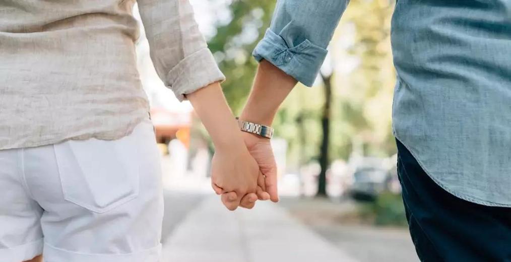 男女工作不一样适合结婚吗？如何平衡职业差异带来的影响？  第3张