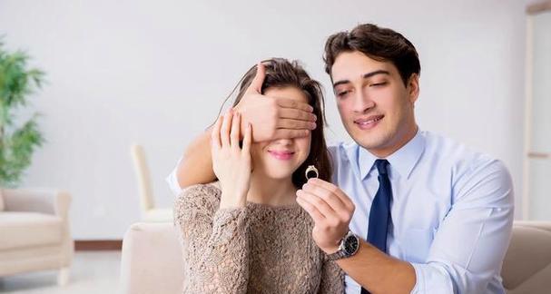 悬崖婚姻还能挽回吗？如何挽救濒临破裂的婚姻关系？  第3张