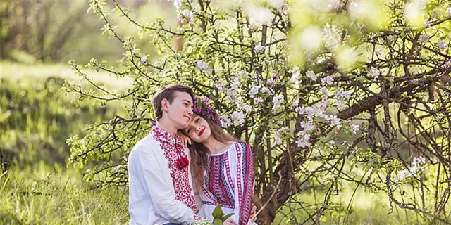 如何通过短信挽回离婚边缘的爱情？掌握高级破冰技巧有效吗？  第1张
