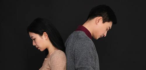 面对伴侣出轨如何应对？在线求助解决方法？  第1张