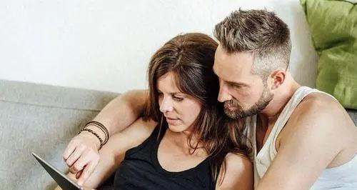 冷暴力的婚姻如何解决？有效沟通和解决方法是什么？  第1张