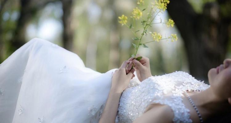 离婚后的女人是什么心理状态？如何调整和面对？  第1张