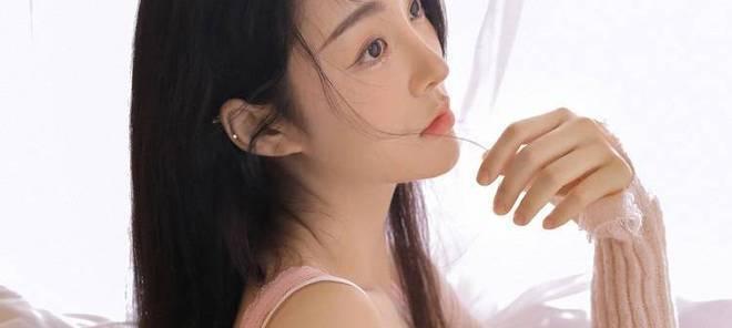 前女友主动聊天但回避复合话题，她的真实意图是什么？  第2张