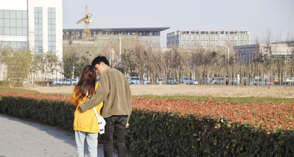 如何应对情人不联系的孤独感？  第3张