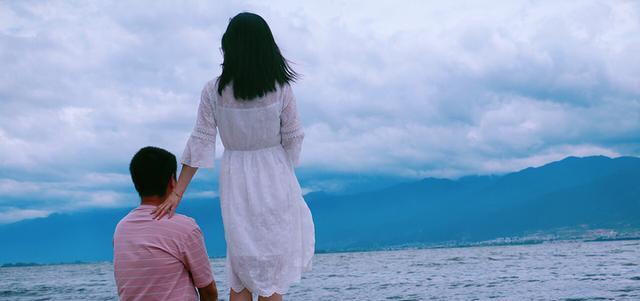 分手时是否应该决绝？如何处理执意分手的情人？  第1张