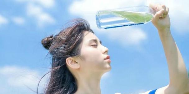 水瓶男复合征兆是什么？如何正确处理水瓶男的复合意图？  第2张