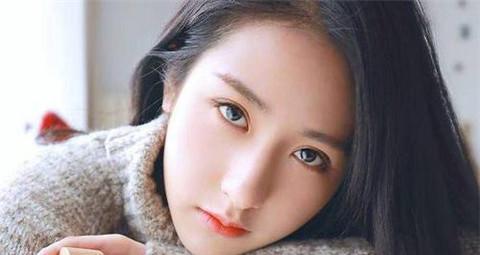 如何用感人的方式挽回女友的心？挽回女友的正确方法是什么？  第1张