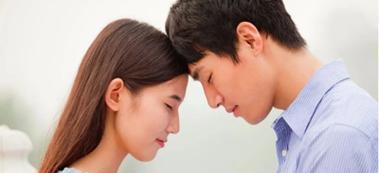 如何通过短信技巧挽回分手的女友？  第2张