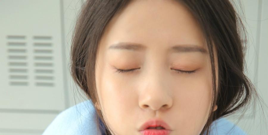 如何挽回劈腿的女朋友？有效策略和常见问题解答？  第1张