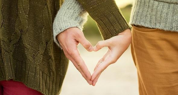如何用感动的情话挽留分手后的感情？复合的可能性有多大？  第2张