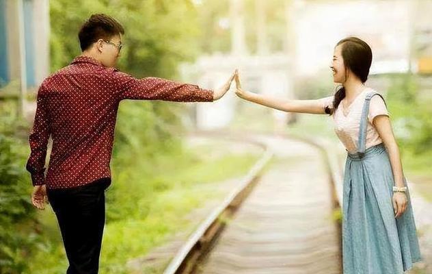 男朋友突然冷淡是分手前兆吗？如何应对这种情况？  第3张