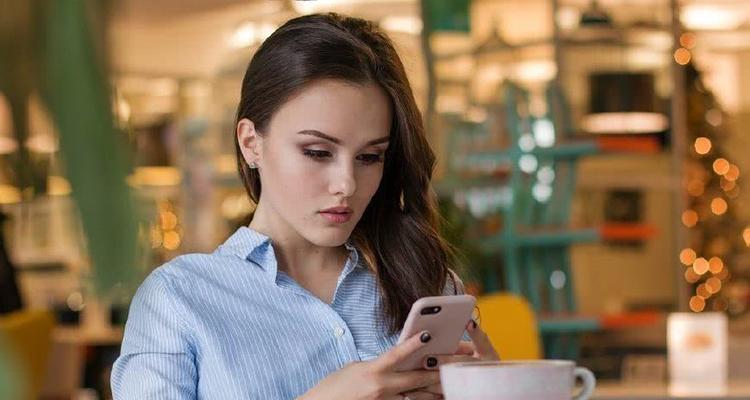 闪婚没有爱情怎么办？纠结是否离婚该如何决策？  第2张