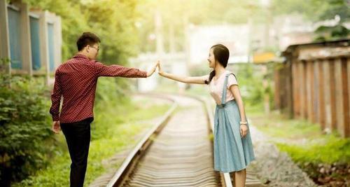 面对老公爱上别人的情况该怎么办？如何处理婚姻危机？  第1张