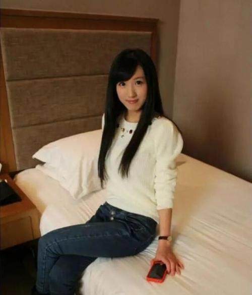 相亲对象不见我正常吗？如果不见我，我应该继续约她吗？  第3张