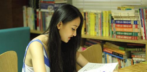 相亲在一起后感觉女友物质怎么办？如何处理这种关系困境？  第3张