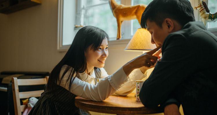 异地男友提出分手怎么挽回？挽回异地恋的正确方法是什么？  第3张