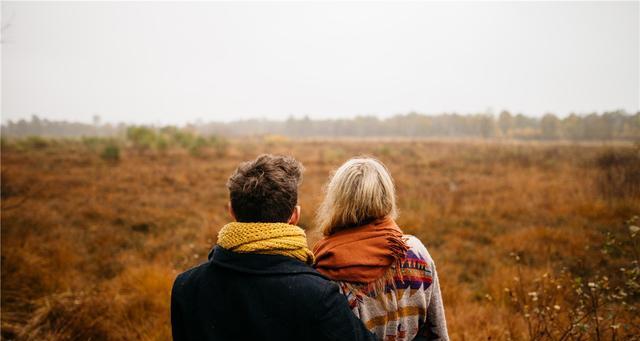 婚姻平淡期如何提升夫妻情感？有效方法有哪些？  第2张