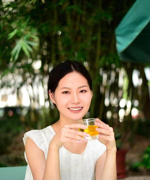 大龄剩女相亲记怎么写？如何通过相亲成功脱单？  第3张