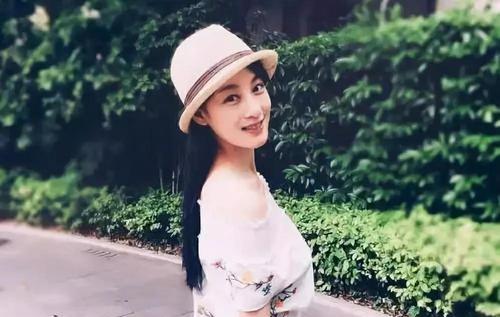 单身久了的女人有哪些表现？如何克服想爱却不会爱的困境？  第2张