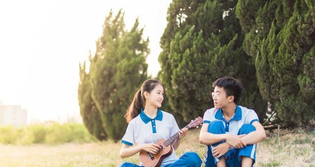 女生初恋时会有哪些表现？如何识别女生的初恋信号？  第1张