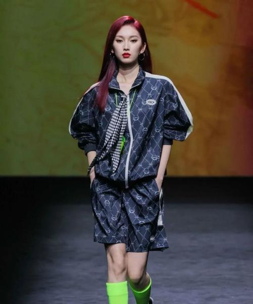 如何识别和预防因审美疲劳导致的婚外情？  第2张