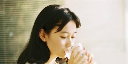 老公出轨后女人如何保护自己？有哪些法律途径和心理支持？  第3张