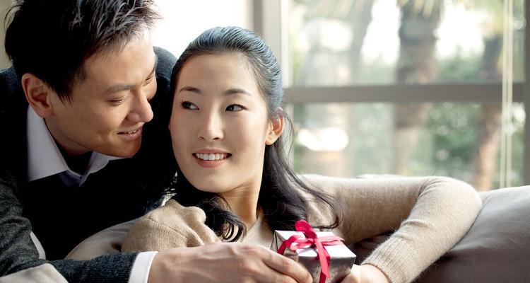 老公意外出轨我该不该原谅他？如何处理婚姻中的背叛？  第1张