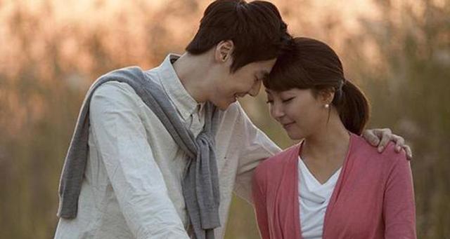 女人真正爱一个男人会做哪些事？这三件事是关键吗？  第2张
