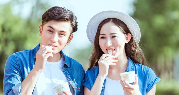 分手后女生如何与前任保持适当联系？需要注意哪些事项？  第3张