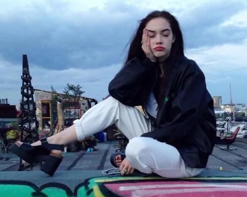 女生经营姐弟恋时容易陷入哪两大误区？如何避免？  第3张