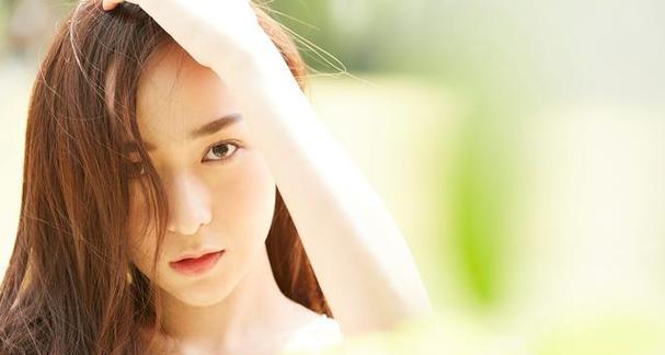 女生喜欢上男生会有什么表现？如何识别她的暗示信号？  第2张