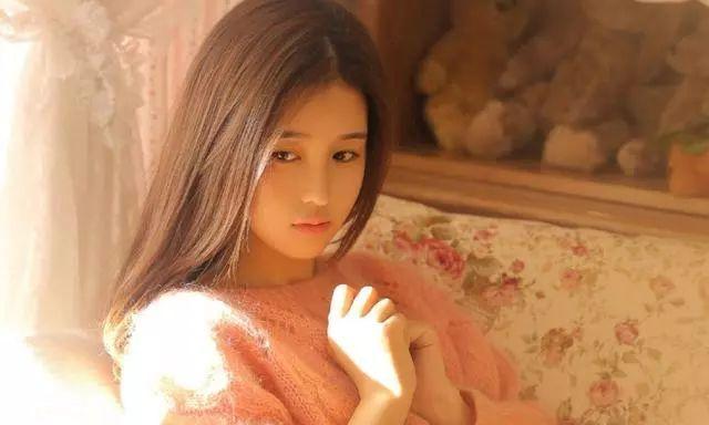 女生如何自然搭讪喜欢的男生？搭讪技巧有哪些？  第2张