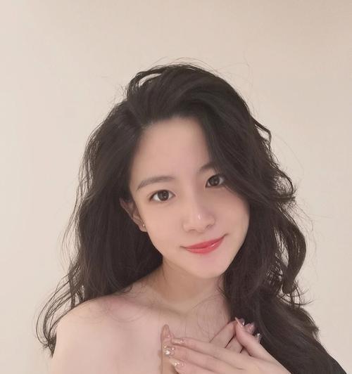 女性如何通过保养品调整心态？保养品对心态有哪些积极影响？  第2张